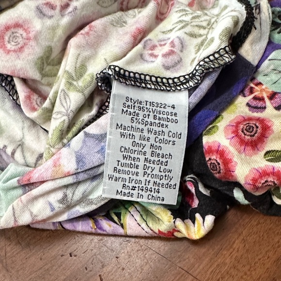 Johnny Was Multicolor Floral Patchwork V-Neck Top - Picture 8 of 8